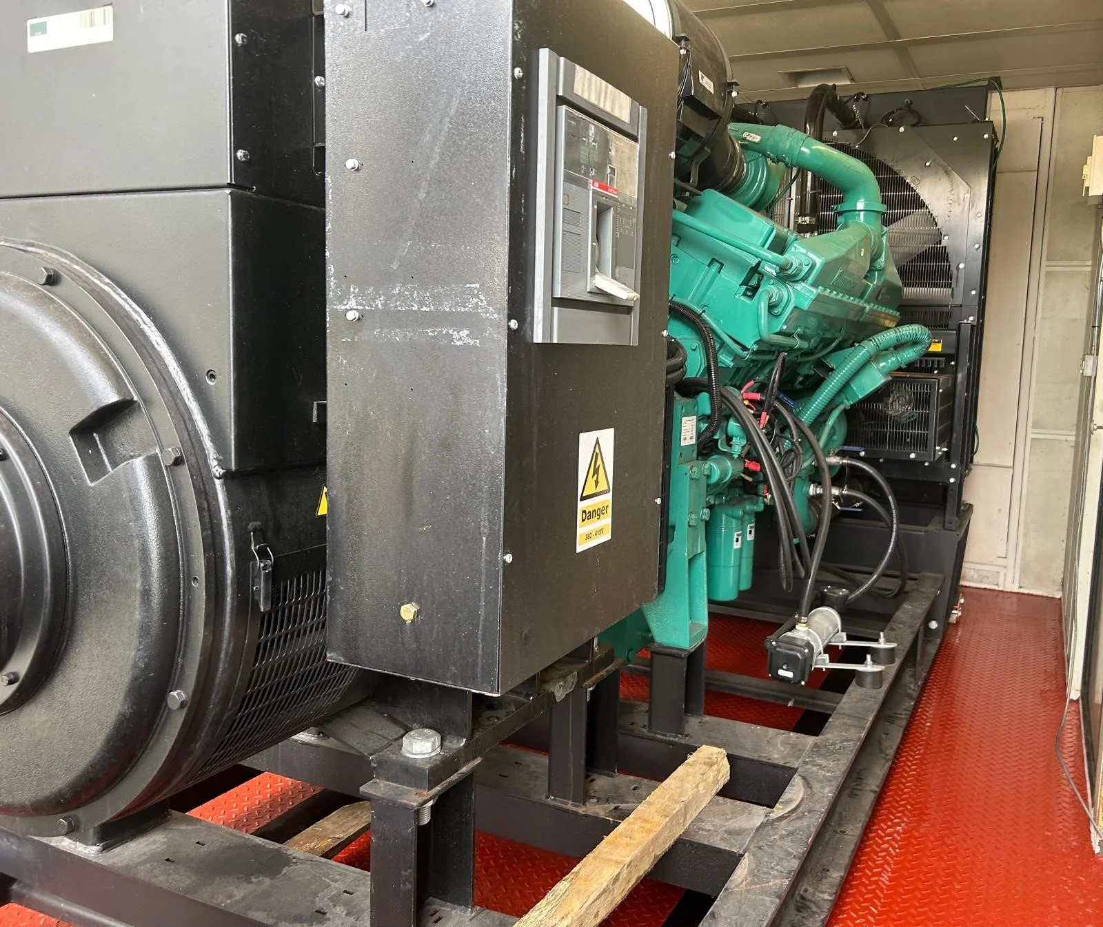 1000kva (Prime) Cummins Generator - Image 4