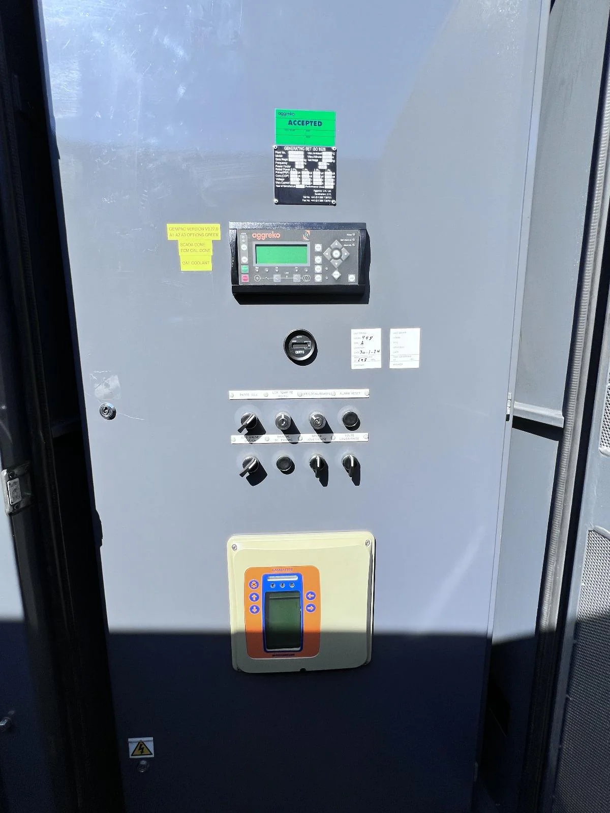 Cummins QSK60-G5 Enclosed Natural Gas Generator - 1500kva (used under 500hours) - Image 15